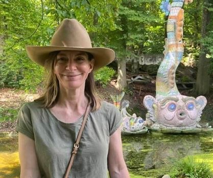 Sara Vogel, energy healer and Reiki Master